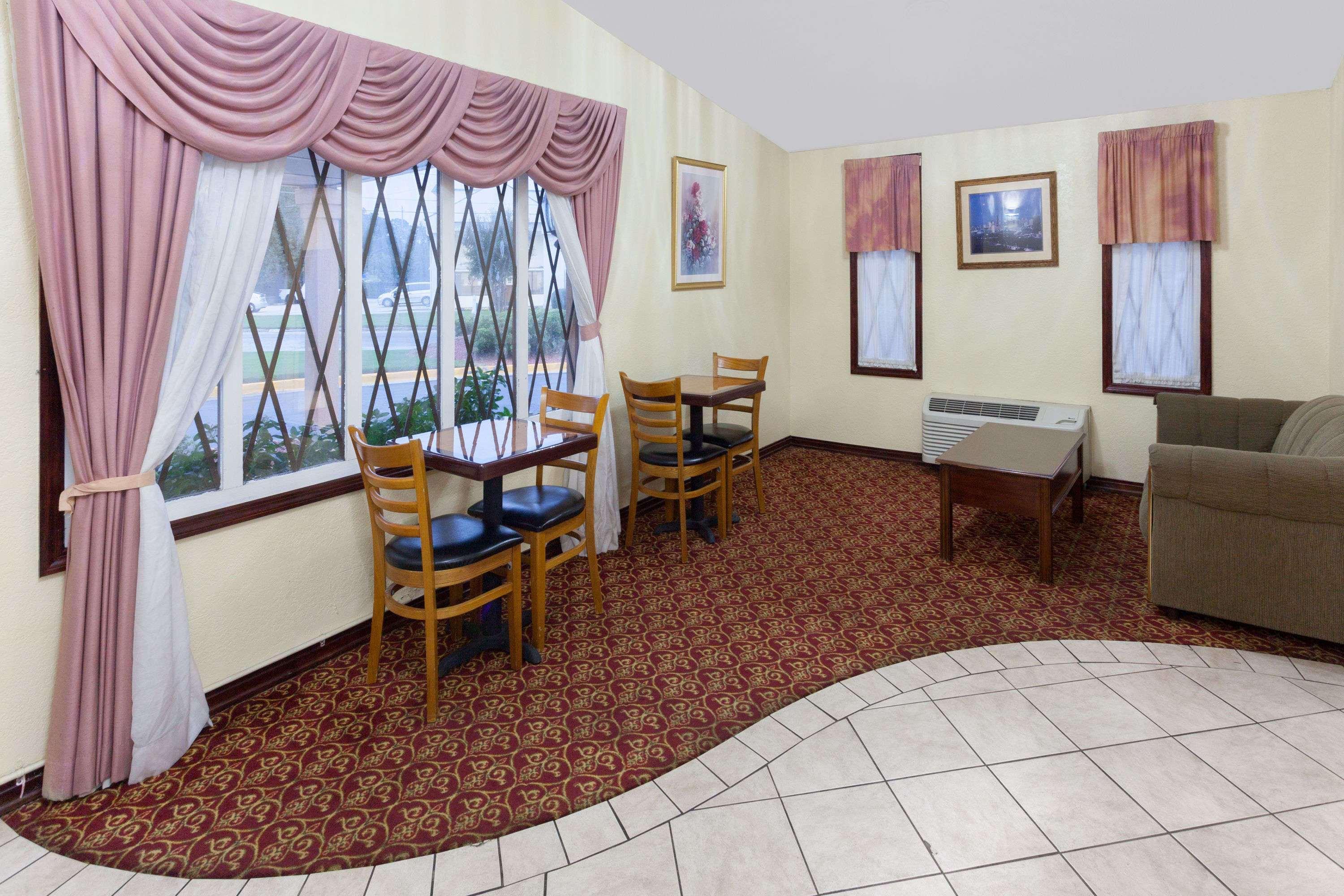 Knights Inn - Tucker Exterior photo